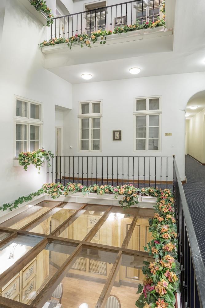 Hotel Pod Věží Praha